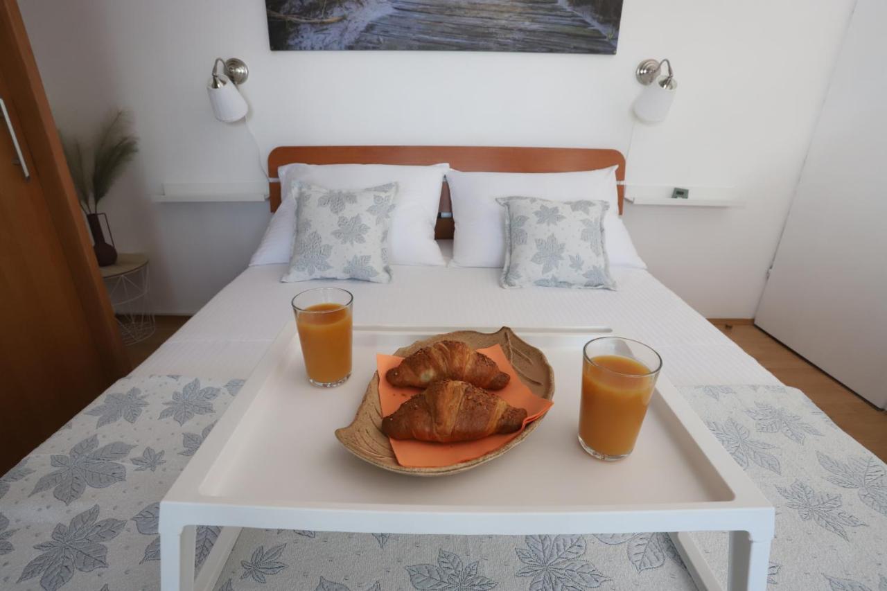 Apartment Relaxing Sea View, Okrug Gornji Extérieur photo